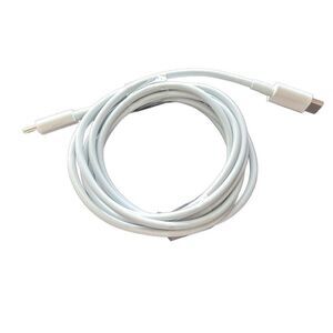 1 USB C to USB C charging cable 💖